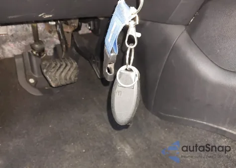 2018 Nissan Rogue Sv z USA, uszkodzony, nr VIN 5N1AT2MV8JC848765